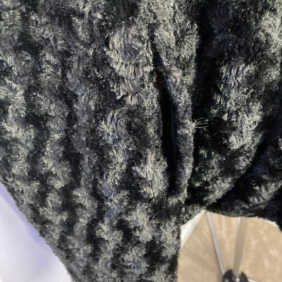 Sporto Reversable Cape, Fleece/ Faux Fur, One Size - Picture 11 of 12